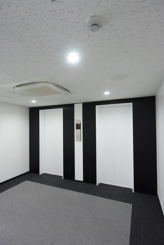 基準階エレベーターホール