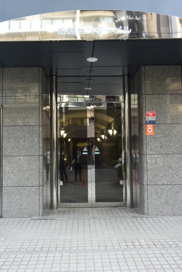 ビル入口(玄関)