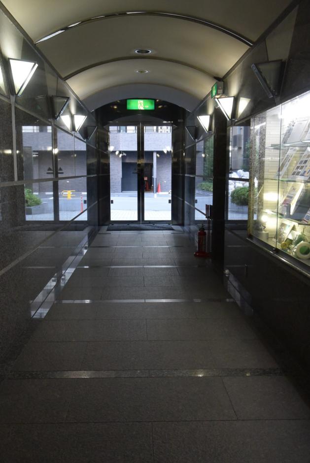 エントランス①