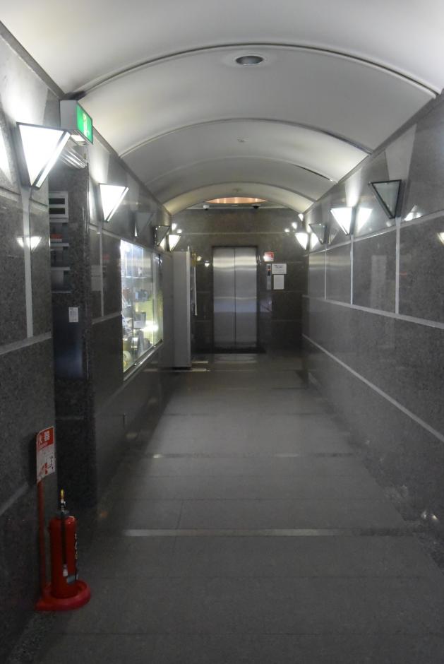 エントランス②