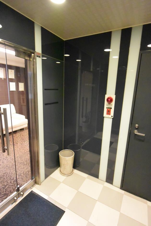 基準階エントランス