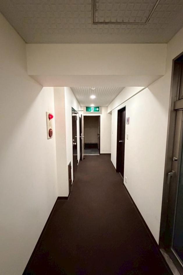 8階廊下