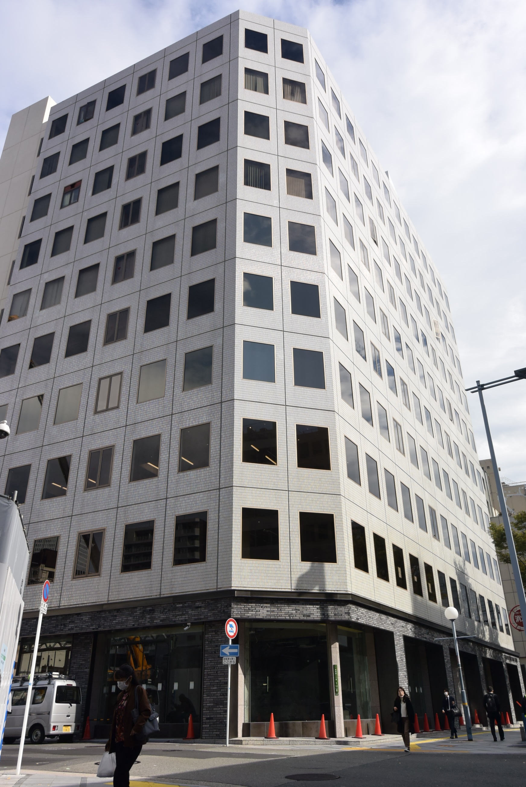Frontier梅新 旧大阪三信 ビル3階 186 56坪 貸事務所 賃貸オフィス 大阪no1の物件数 コーシン