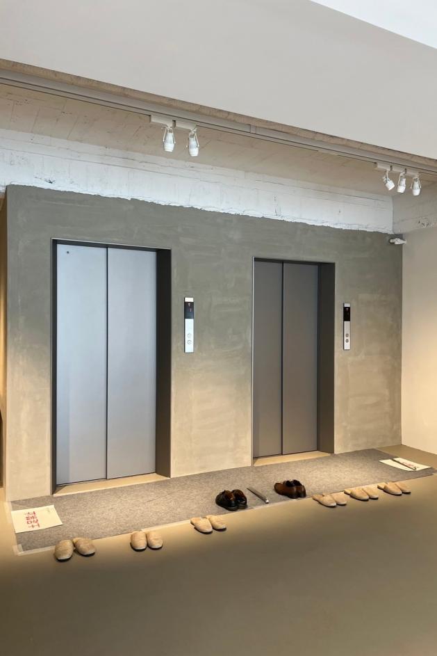 5階エレベーター