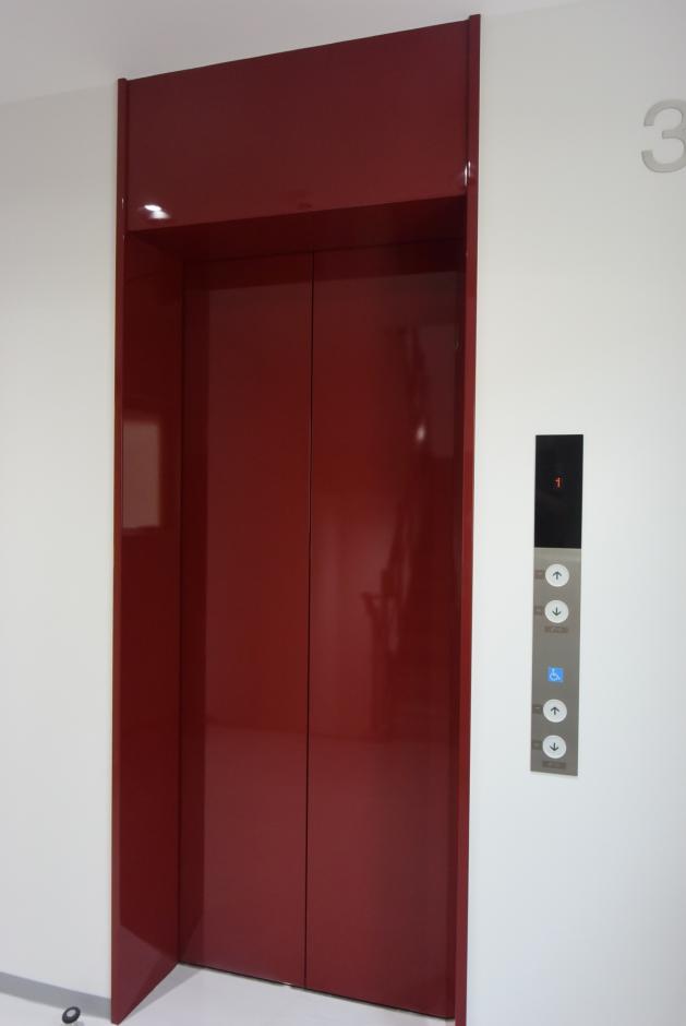 基準階エレベーター