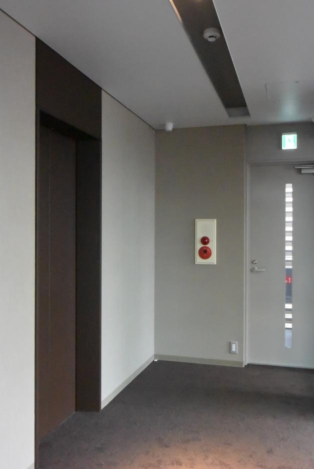 基準階エレベーターホール