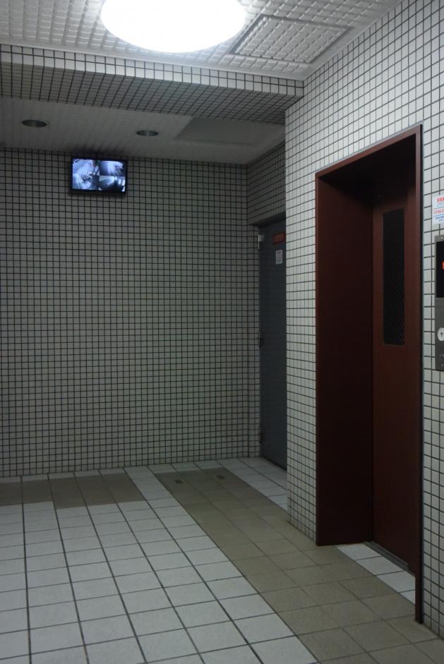 エレベーターホール